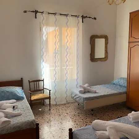 House アパート *